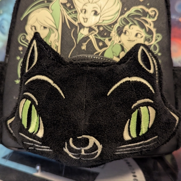 Loungefly Hocus Pocus Disney Special Edition mini backpack glow in the dark - Picture 4 of 12